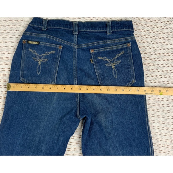 VINTAGE LEVIS  “MOVIN ON” JEANS, , UNISEX SIZE 28” ,  check measurements - Picture 4 of 9